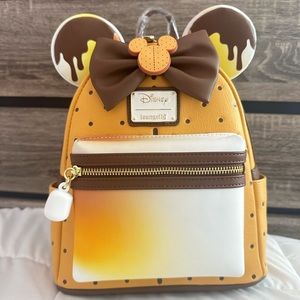 Disney Loungefly Minnie S’mores Scented Mini Backpack BNWT
